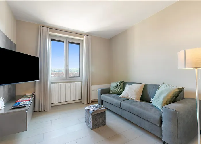 Viktor House - 100m Near - Happy Apartman *